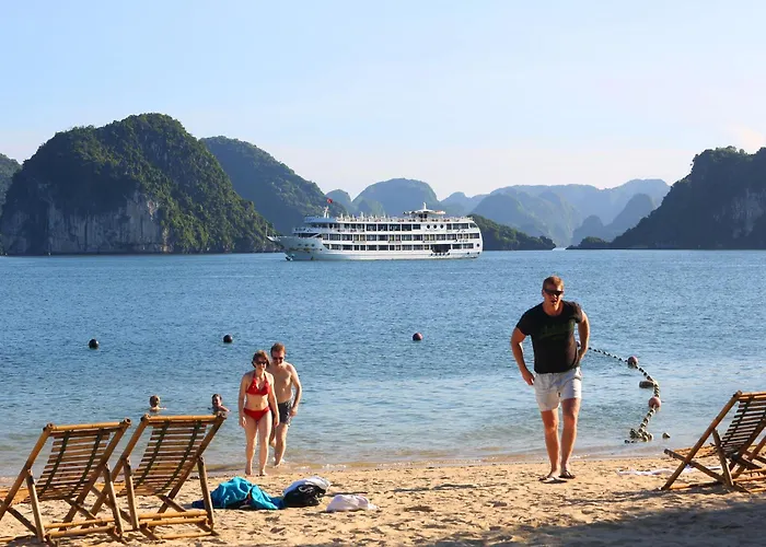 Summer Light Legend Cruise * Hạ Long