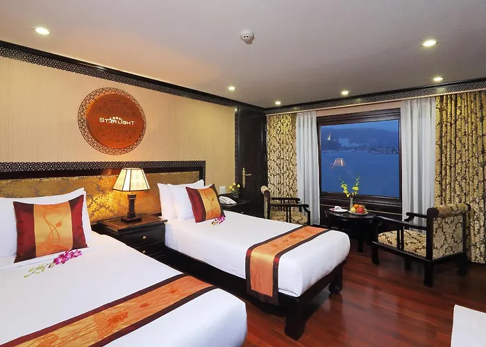Summer Light Legend Cruise Hạ Long